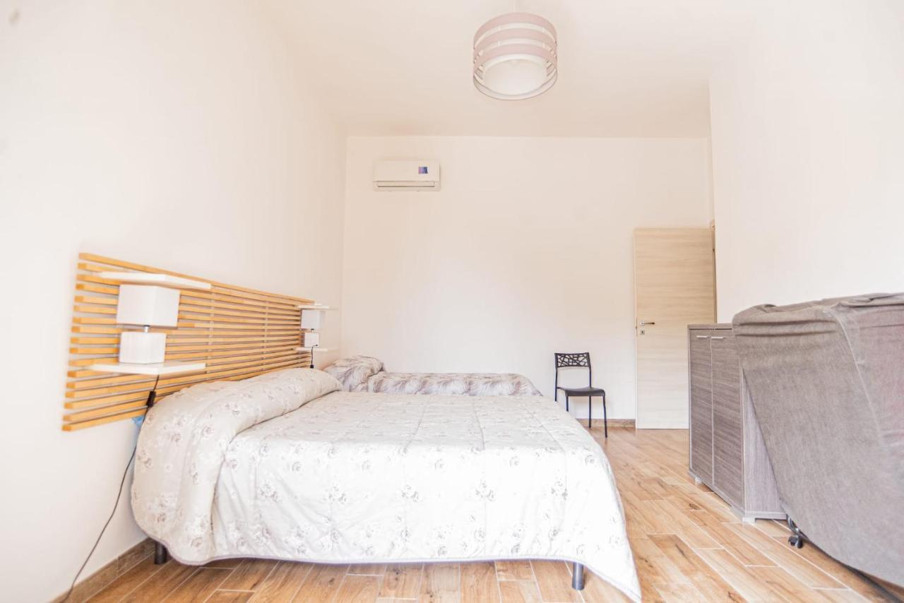 Valery Apartments Альгеро Экстерьер фото