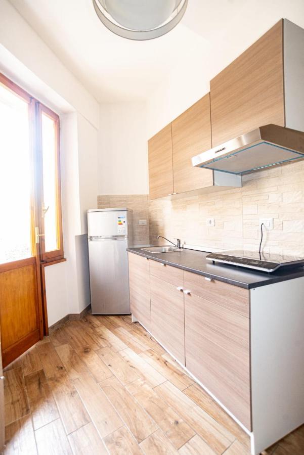 Valery Apartments Альгеро Экстерьер фото